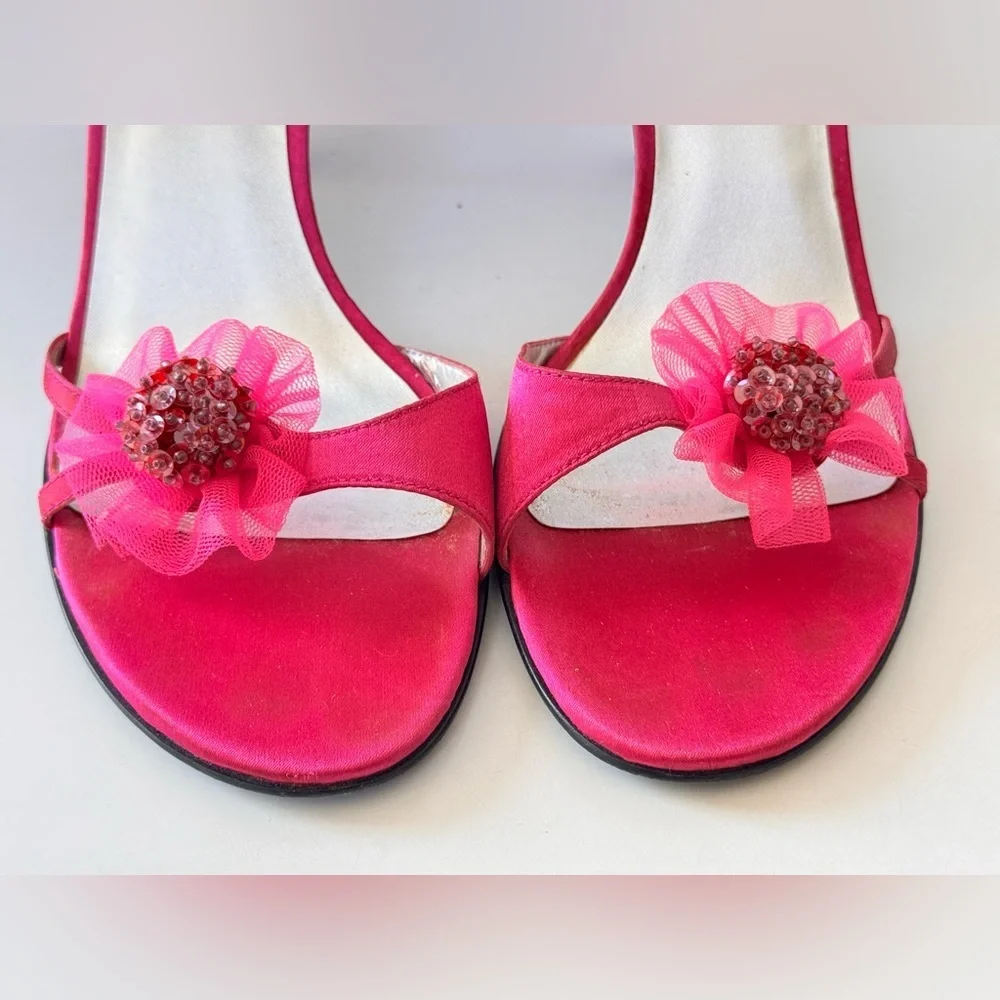 Vintage 90s Y2K Style Chilis Tira Satin Fuschia Pink Strappy Heel Sandals Shoes